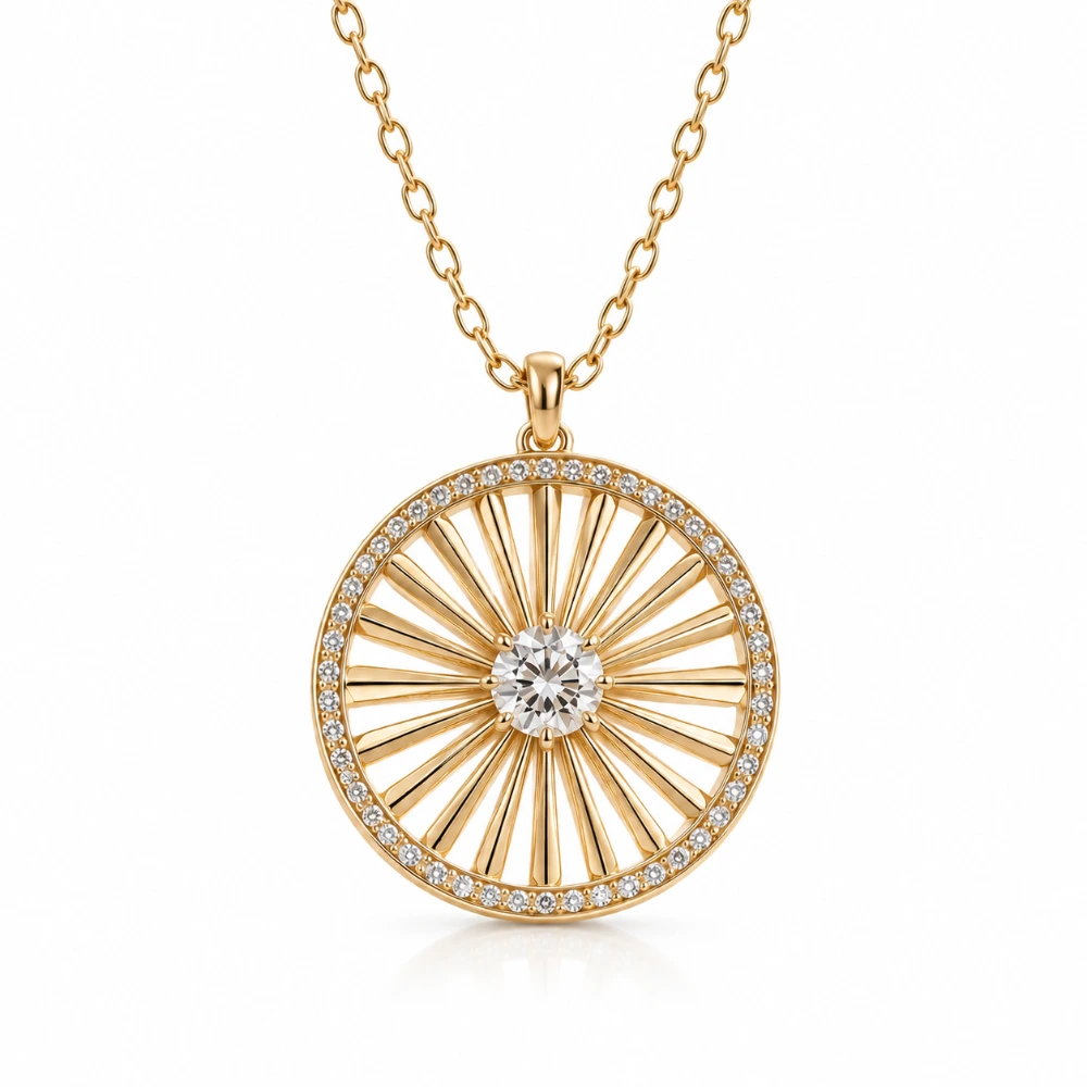 The Sunburst Medallion — Medallion 20 mm · Berlian tengah 0,30 ct · Tepi 46 × 0,01 ct · Rantai 45 cm · Emas 18K